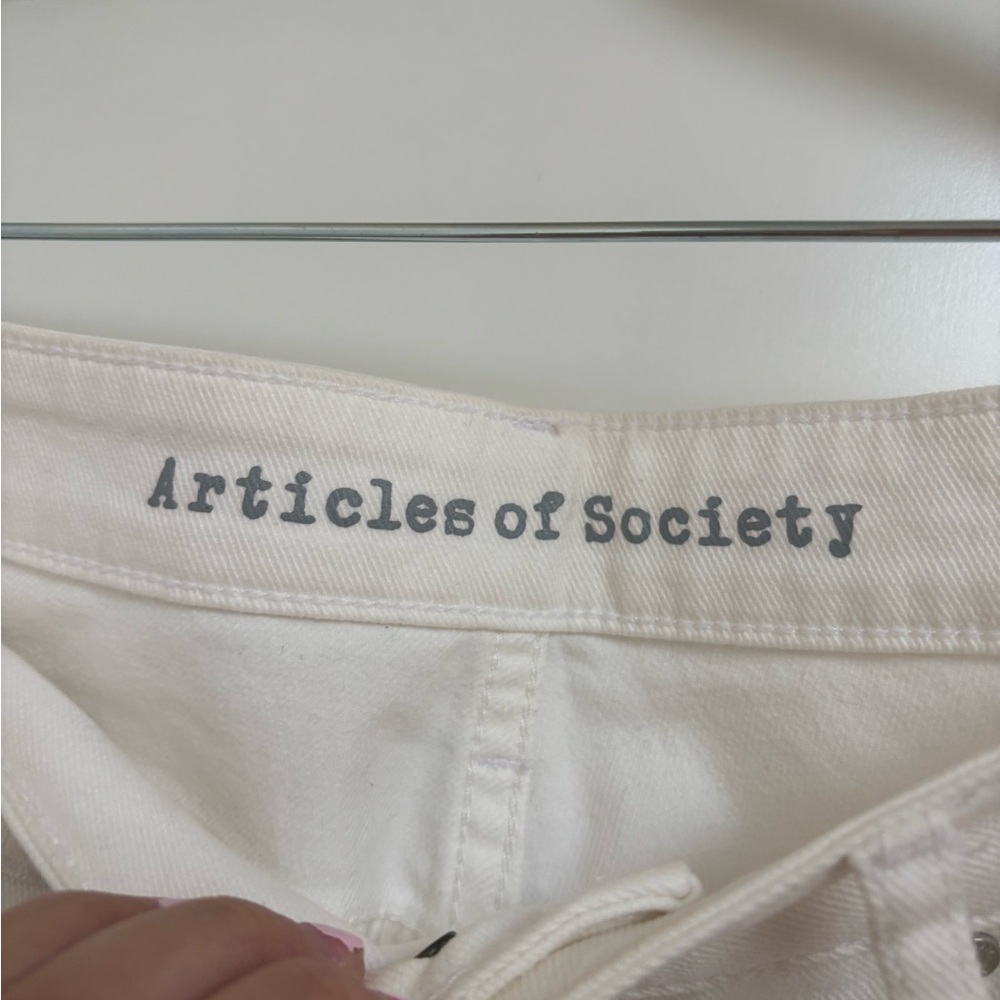Articles Of Society White Ankle Cropped Jeans - Picture 2 of 6
